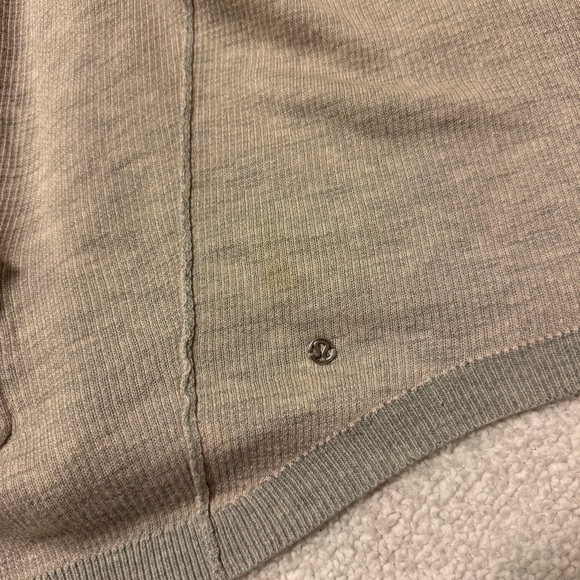 Lululemon Gray Cabin Yogi Wrap
Heathered Medium Grey Hooded Cardigan Sweater - Picture 9 of 13